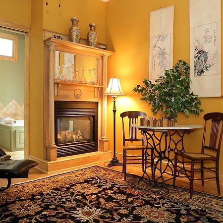 Amethyst Inn Adamstown Bagian luar foto